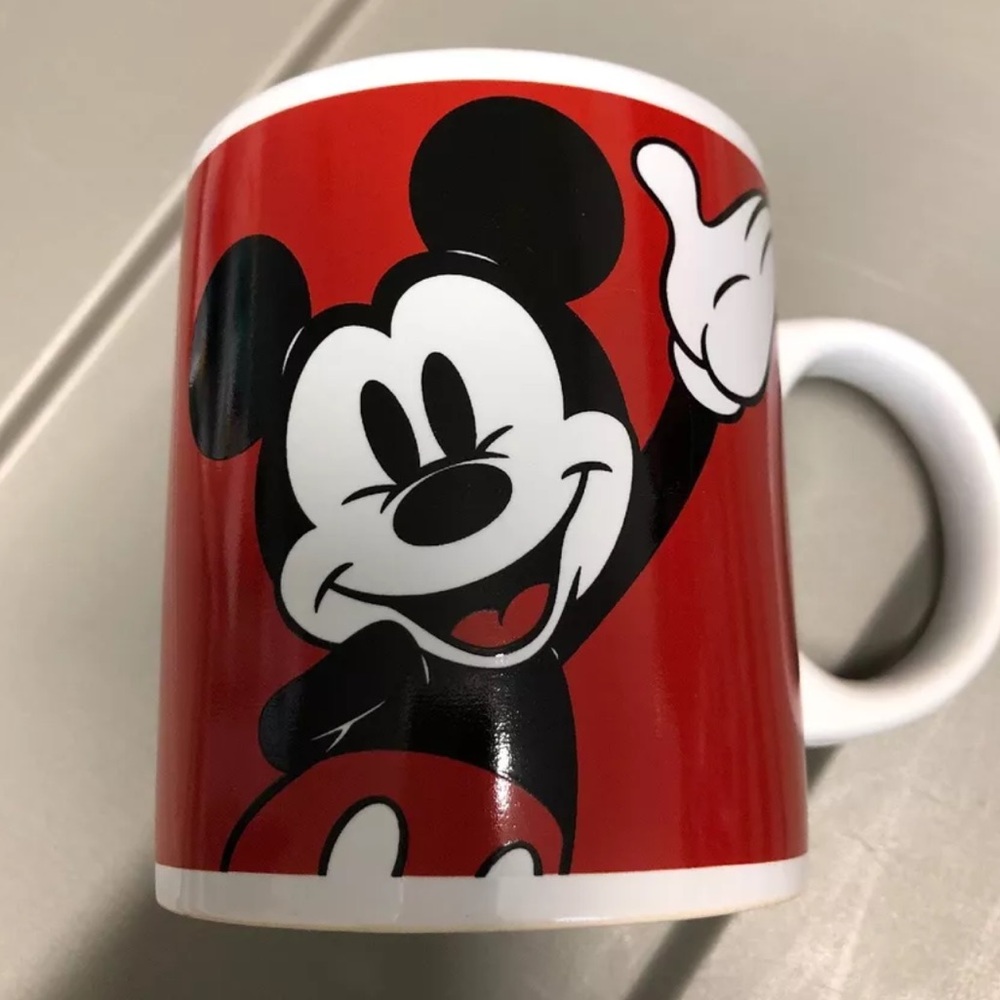 Disney Mickey Mouse Coffee Cup Jerry Leigh Mug Red
